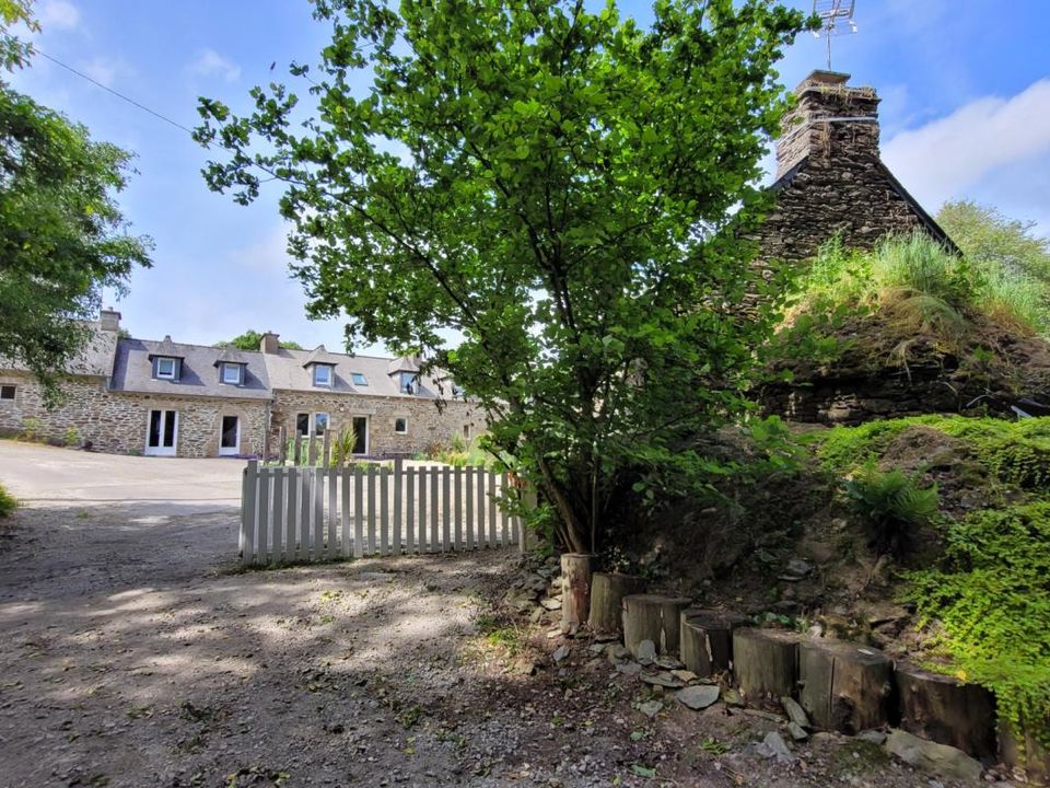 Landejendom i Le Haut-Corlay, Cotes-d'Armor - foto 1
