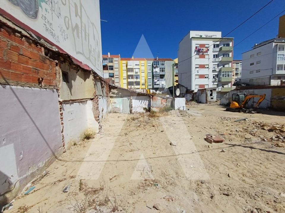 Helårsgrund i Barreiro, Setubal - foto 2