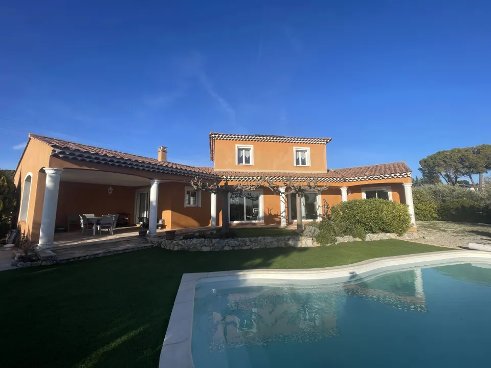 Villa i Tavernes, Var - bilde 1