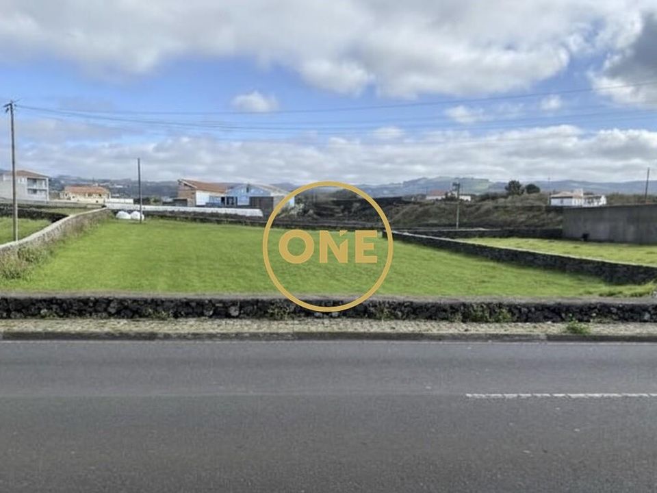 Helårsgrund i Angra do Heroismo, Terceira - foto 1