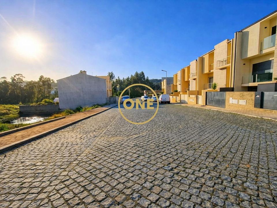 Helårsgrund i Braga, Braga - foto 1