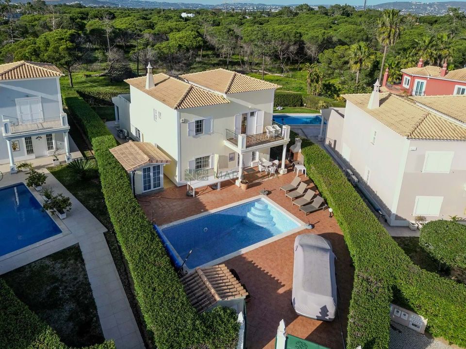 Villa i Almancil, Faro - foto 1