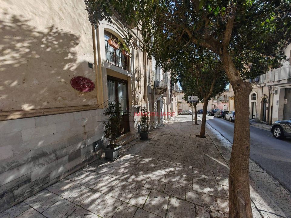 Villa i Ragusa, Ragusa - foto 1