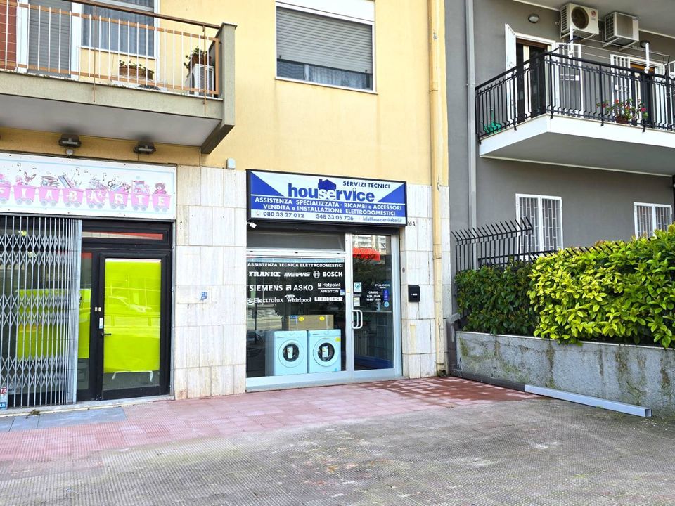 Erhvervsejendom i Bari, Bari - foto 2