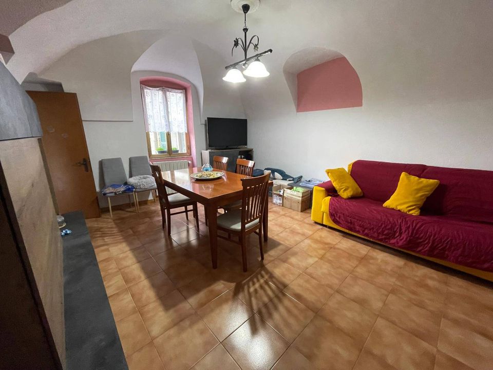 Lejlighed i Dolceacqua, Imperia - foto 1