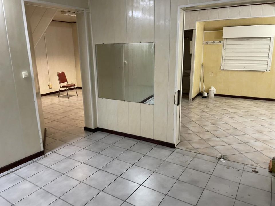 Erhvervsejendom i Saint-Denis, La Reunion - foto 5
