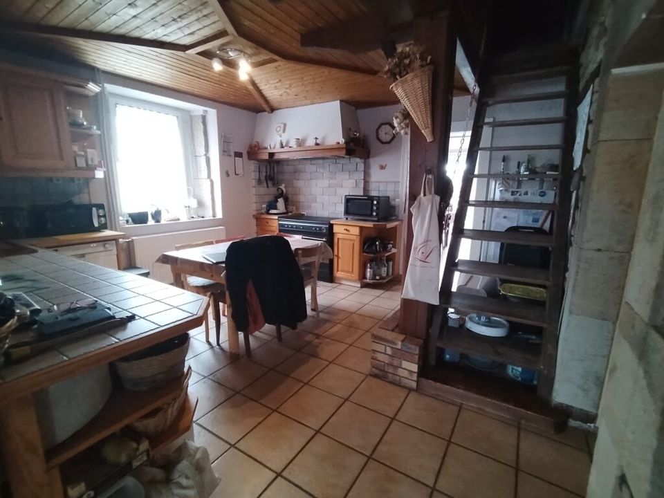 Farm i Saint-Barthelemy, Haute-Saone - foto 5