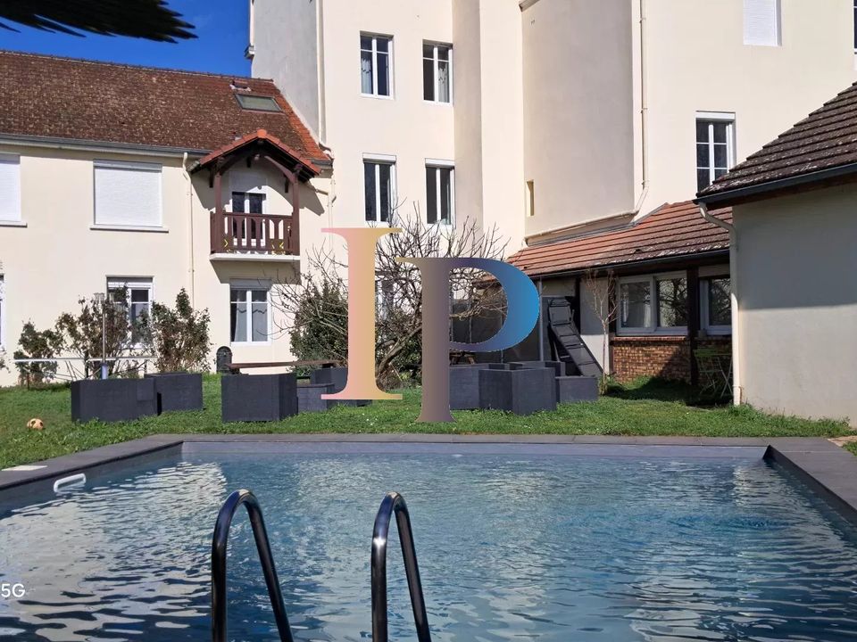 Villa i Paray-le-Monial, Saone-et-Loire - foto 1