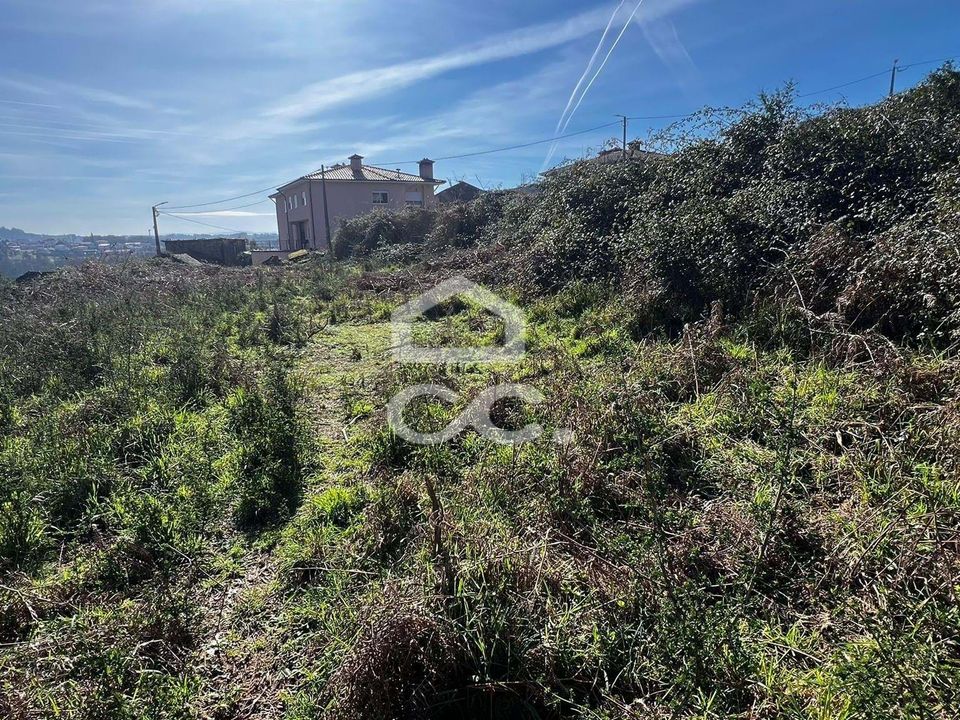 Helårsgrund i Pacos de Ferreira, Porto - foto 2