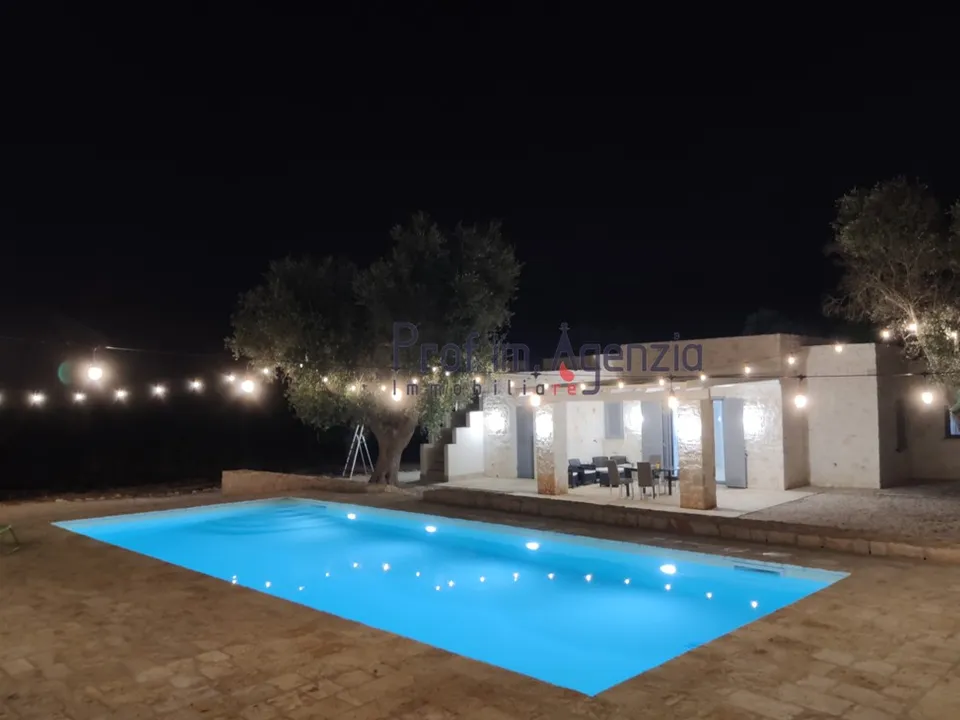 Villa i San Vito dei Normanni, Brindisi - foto 1
