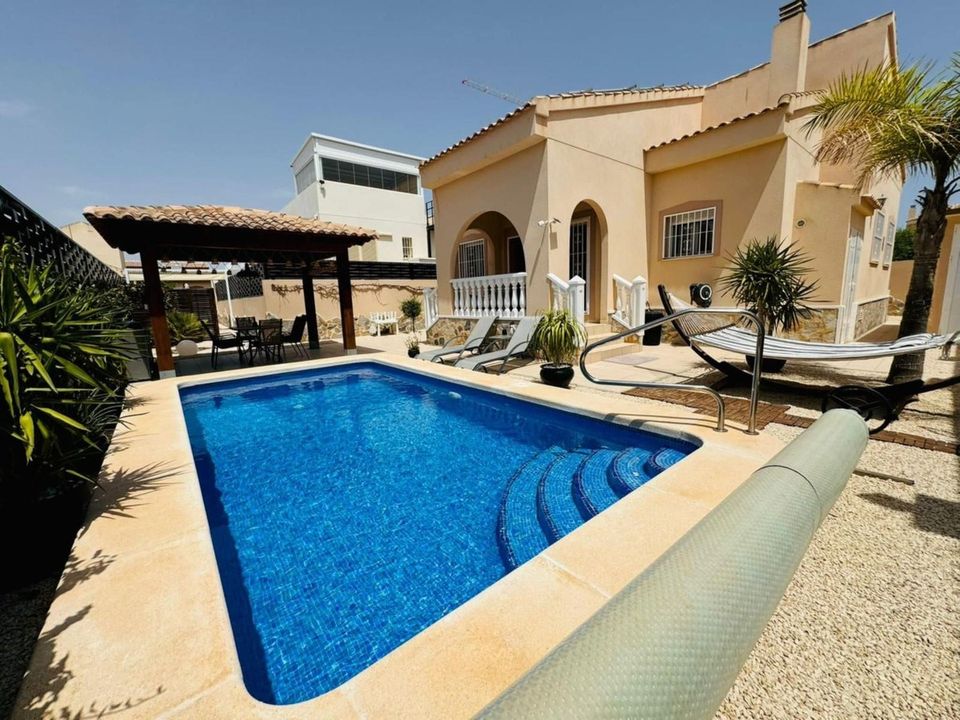 Villa i Ciudad Quesada, Alicante - foto 1