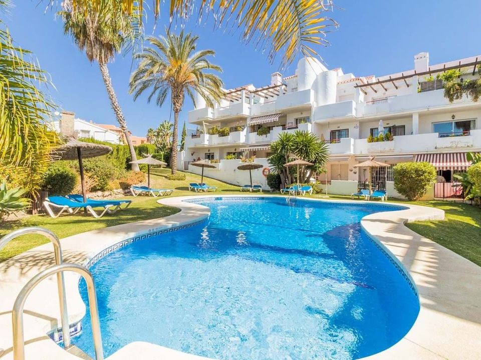 Lejlighed i Estepona, Malaga - foto 2