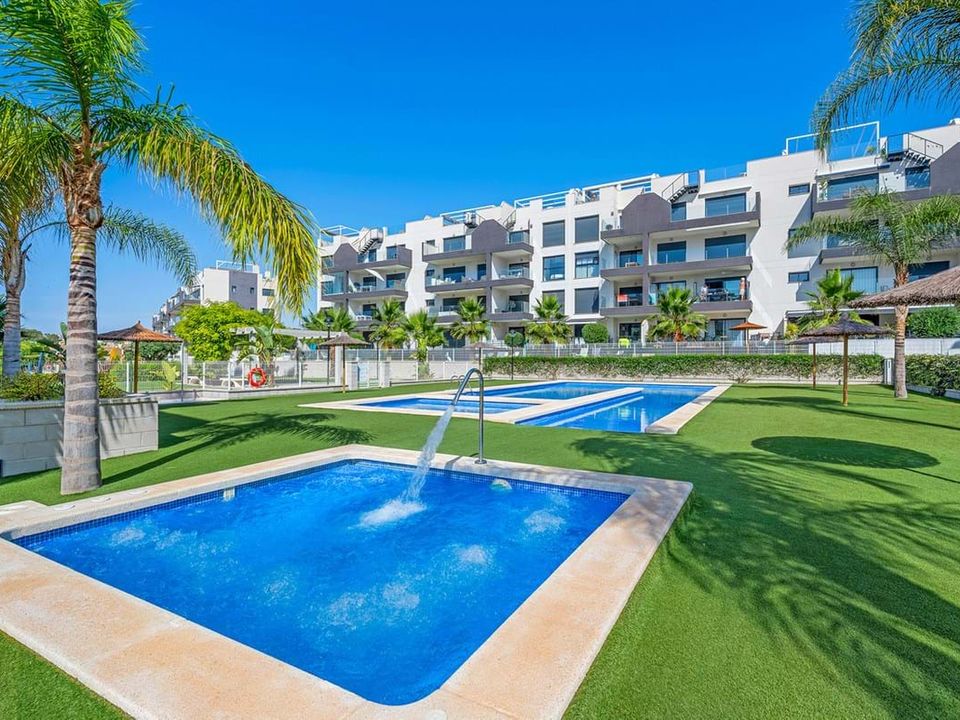 Lejlighed i Villamartin, Alicante - foto 1