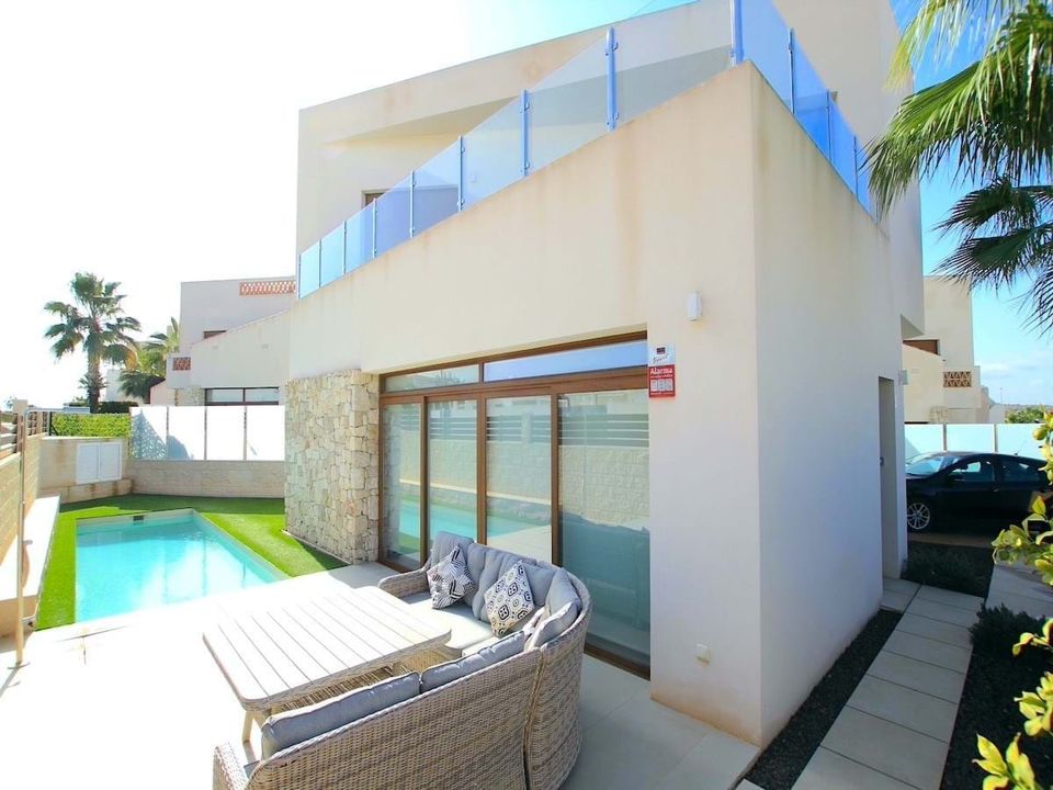 Villa i Benijofar, Alicante - foto 1