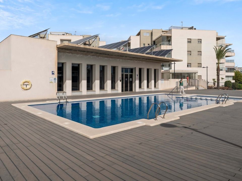 Lejlighed i Villamartin, Alicante - foto 1