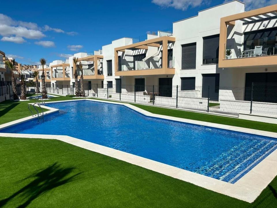 Lejlighed i Villamartin, Alicante - foto 1