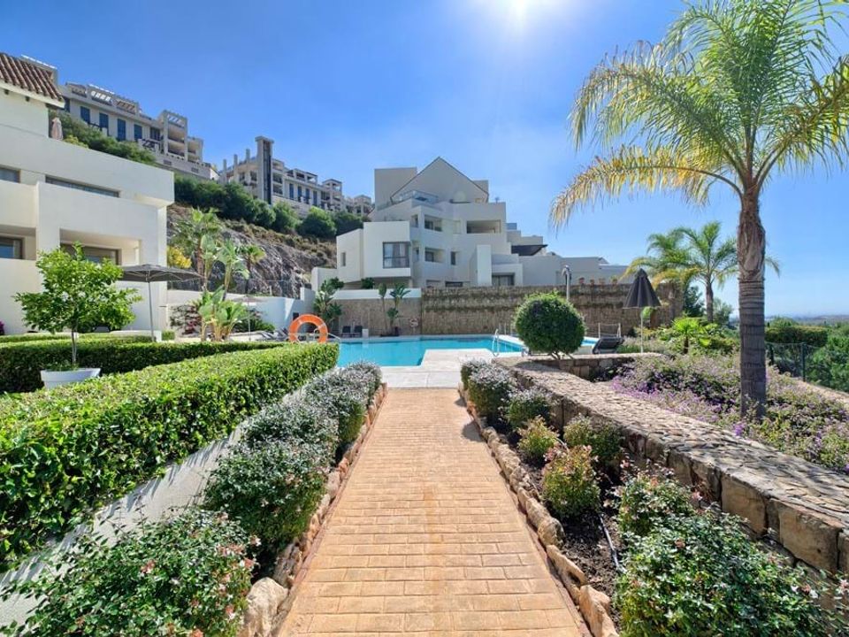 Lejlighed i Estepona, Malaga - foto 4