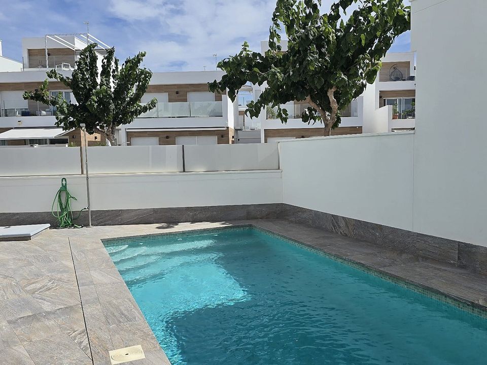 Villa i Los Alcazares, Murcia - foto 1