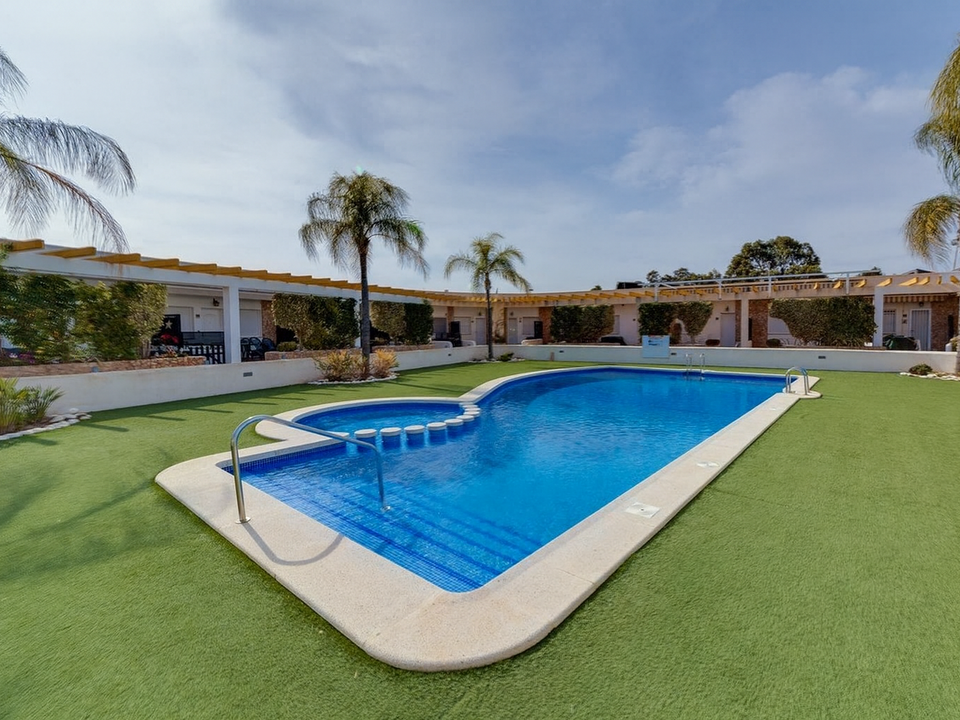 Bungalow i Orihuela Costa, Alicante - bilde 2