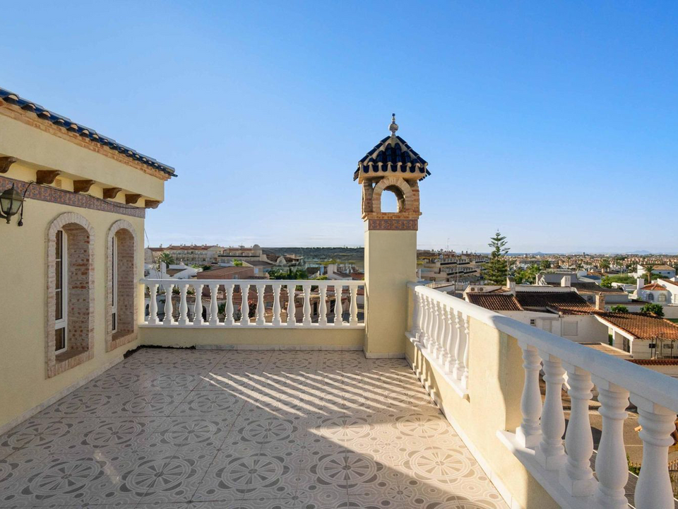Villa i Villamartin, Alicante - foto 4