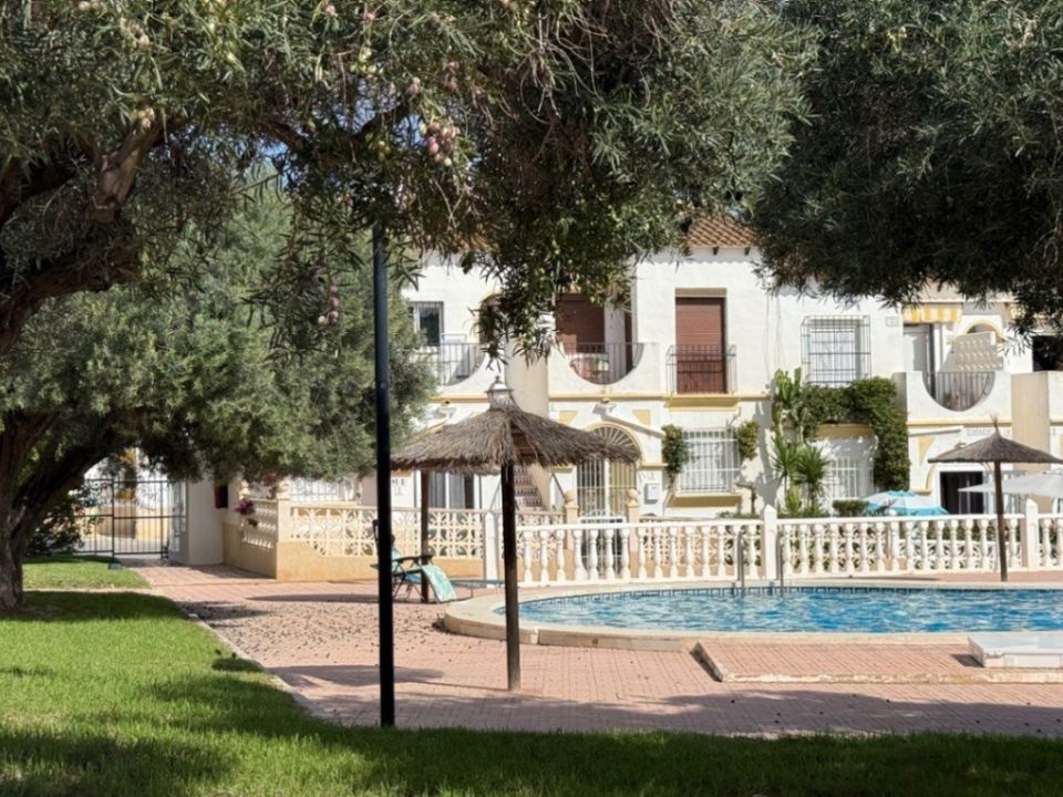Lejlighed i Villamartin, Alicante - foto 2