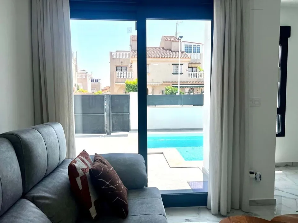 Villa a Ciudad Quesada, Alicante - foto 4