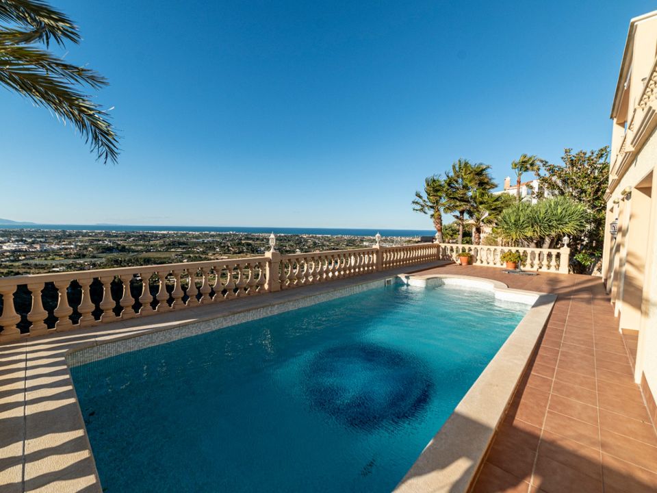 Villa i Denia, Alicante - bilde 1