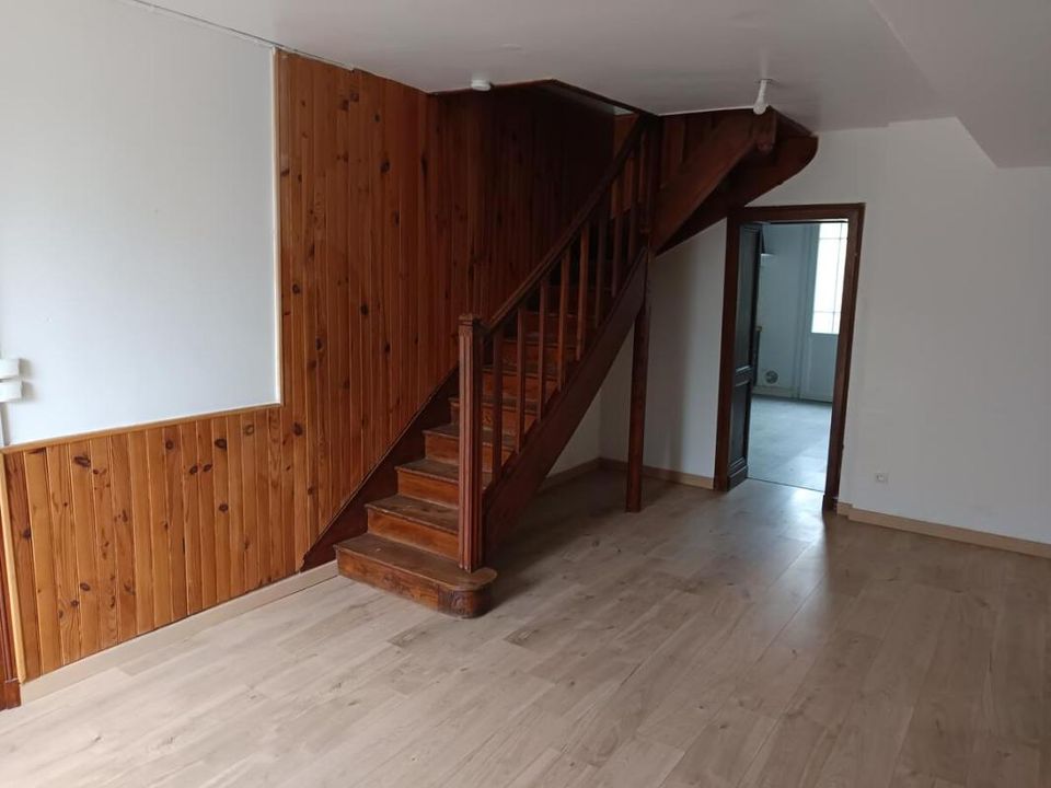 Rekkehus i Saint-Seurin-sur-l'Isle, Gironde - bilde 3