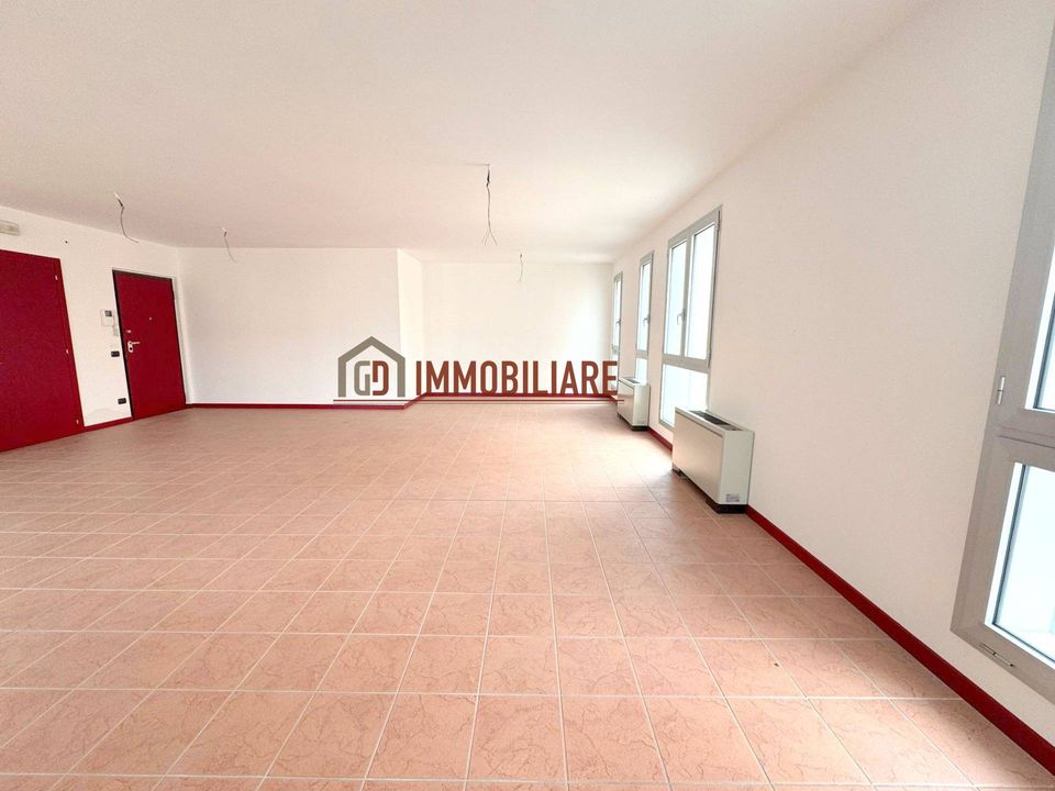 Erhvervsejendom i Montebelluna, Treviso - foto 5