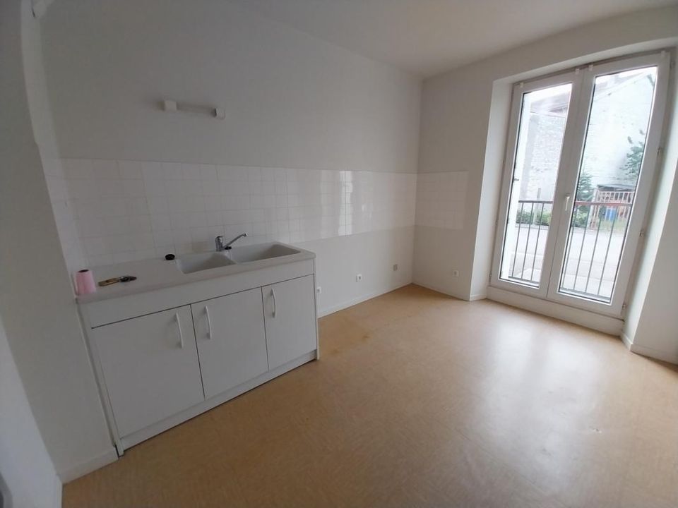 Apartment in Froncles, Haute-Marne - photo 2