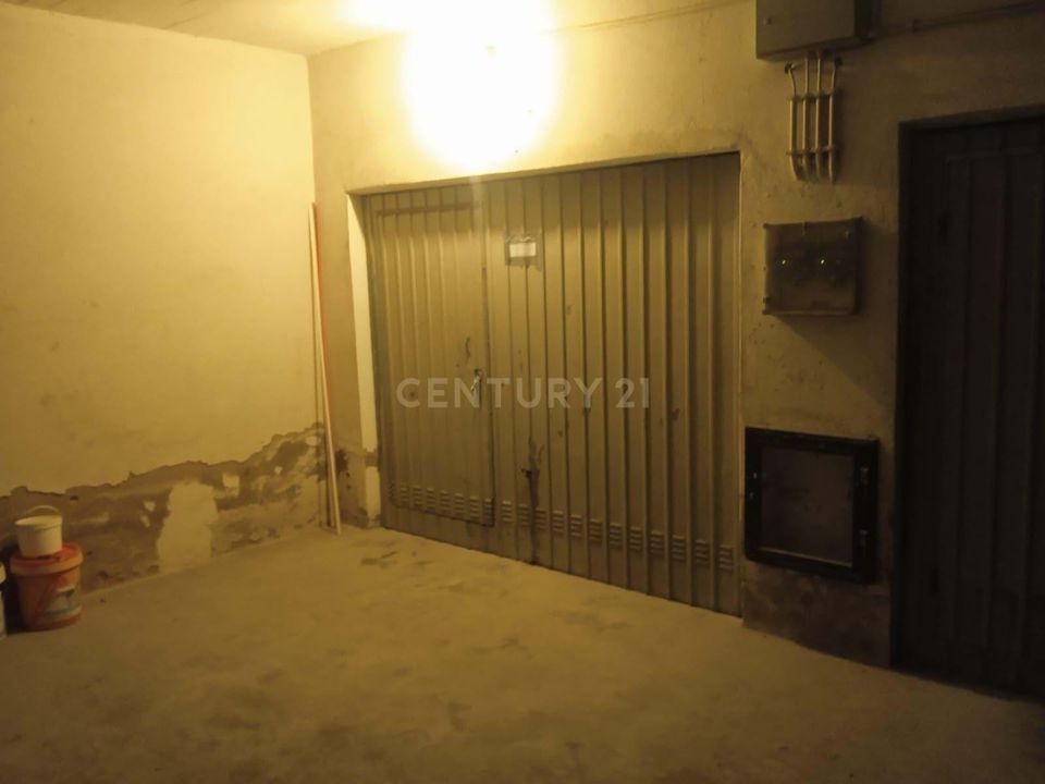 Garage i Alvor, Faro - foto 1