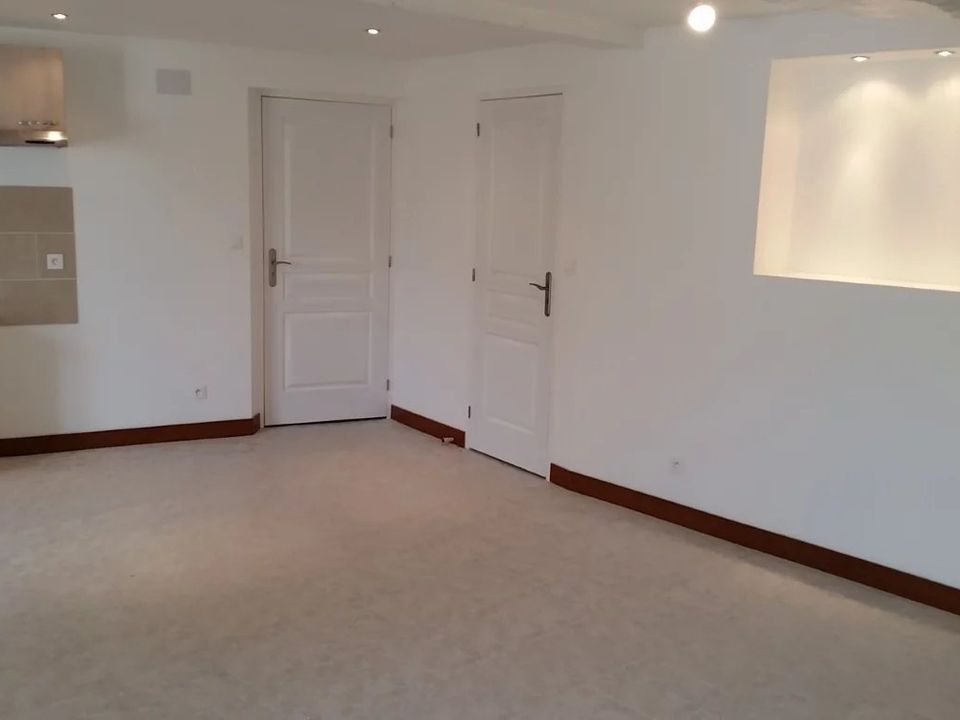 Apartment in Fontevraud-l'Abbaye, Maine-et-Loire - photo 3