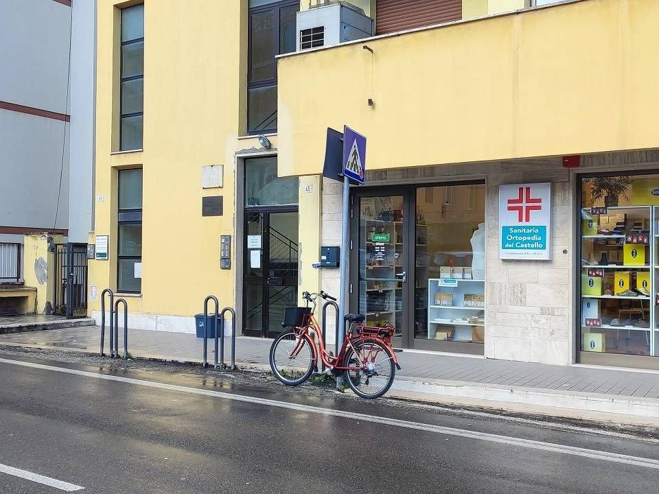 Erhvervsejendom i Teramo, Teramo - foto 4
