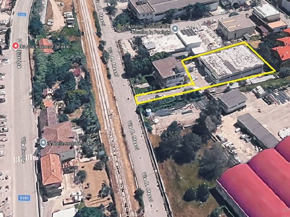 Erhvervsejendom i Teramo, Teramo - foto 1
