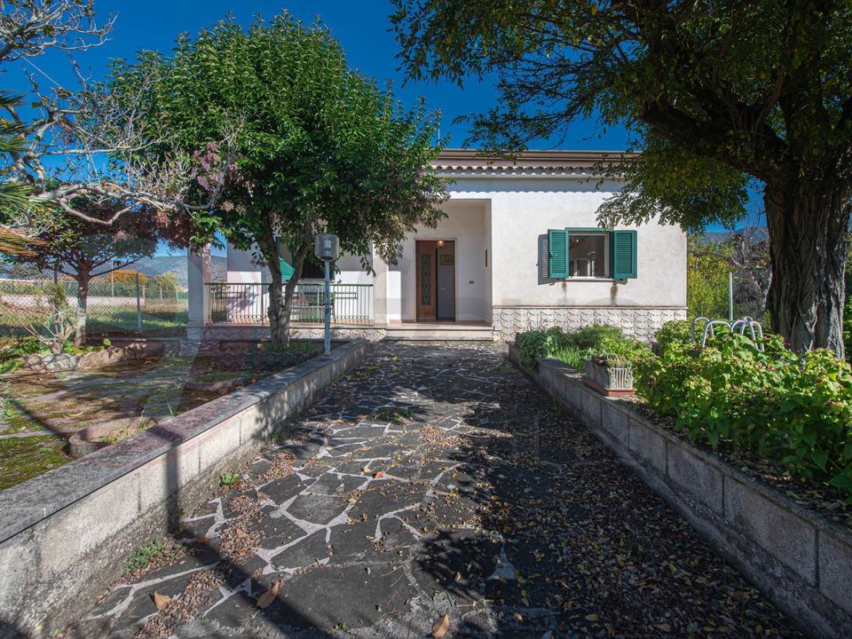 Villa i Roccasecca, Frosinone - bilde 1