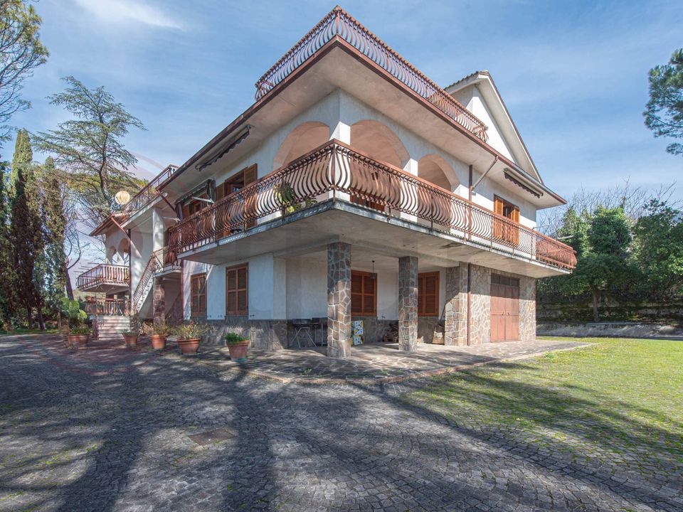 Villa a Cassino, Frosinone - foto 1