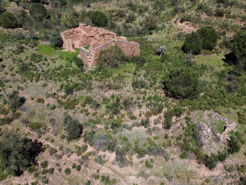 Helårsgrund i Almodovar, Beja - foto 1