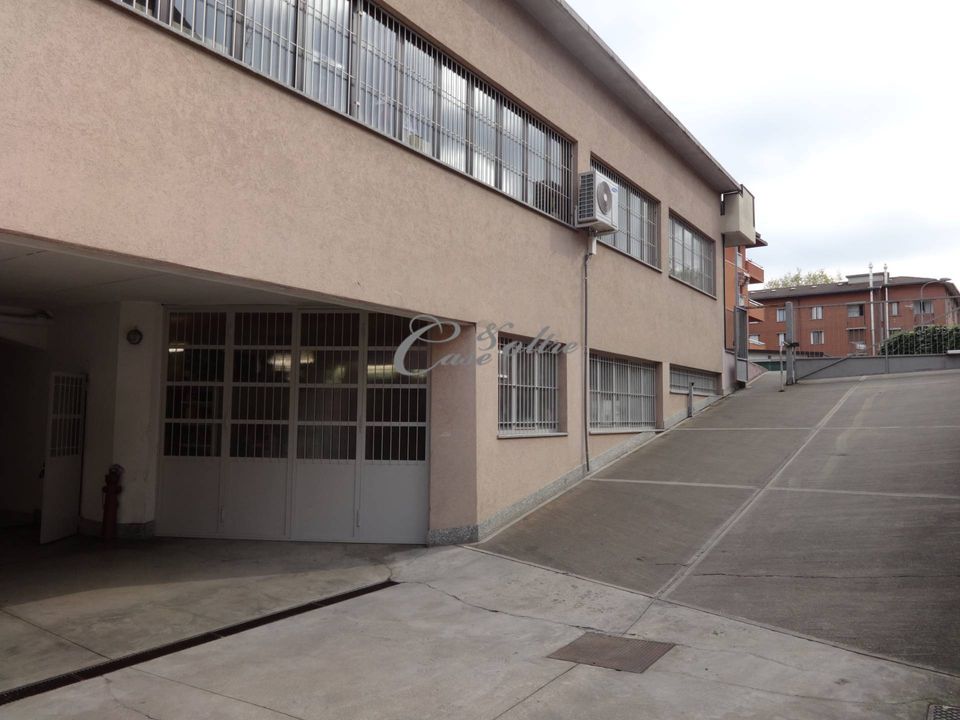 Erhvervsejendom i Varese, Varese - foto 1