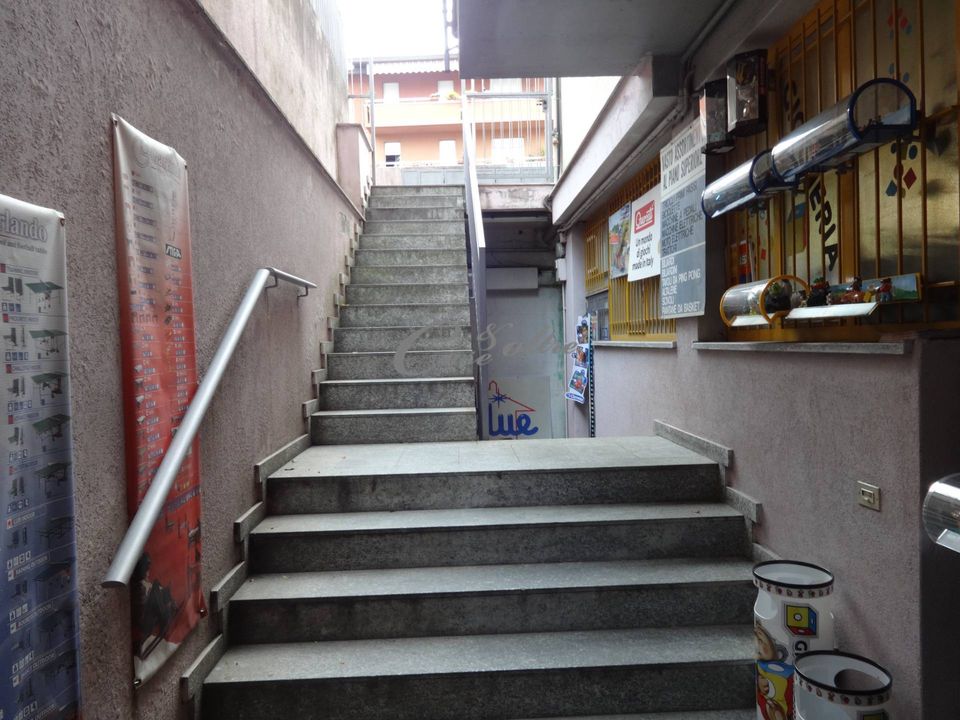 Erhvervsejendom i Varese, Varese - foto 3