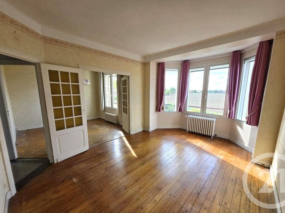 Villa i Pont-Sainte-Maxence, Oise - foto 1