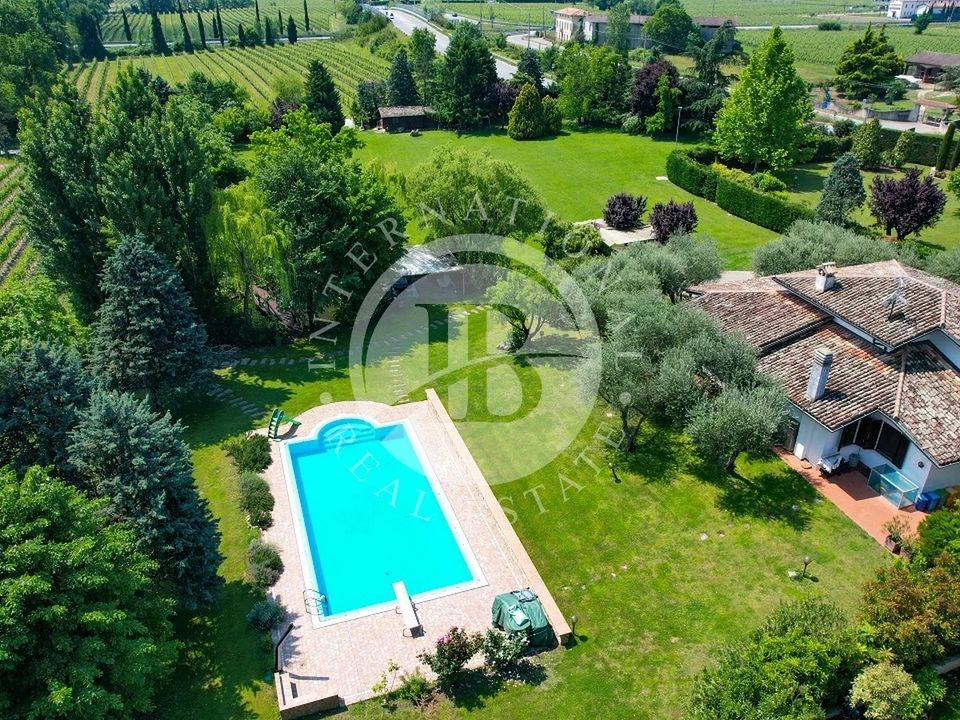 Villa i Sirmione, Brescia - foto 2