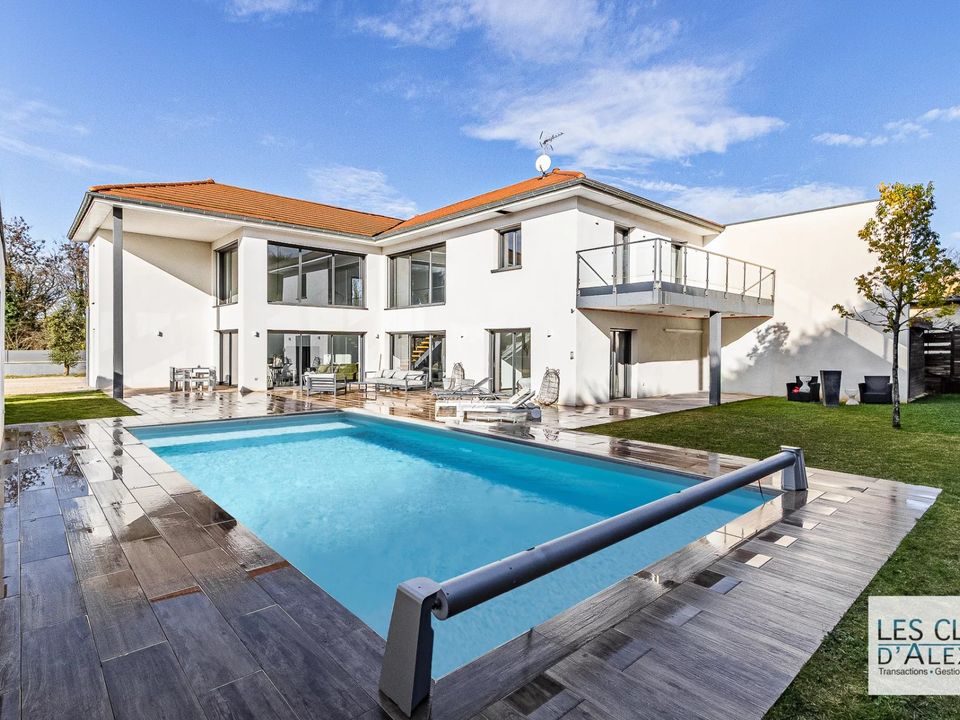 Villa i Neyron, Ain - foto 1