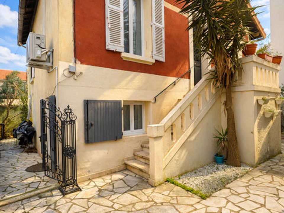 Villa i Avignon, Vaucluse - foto 1