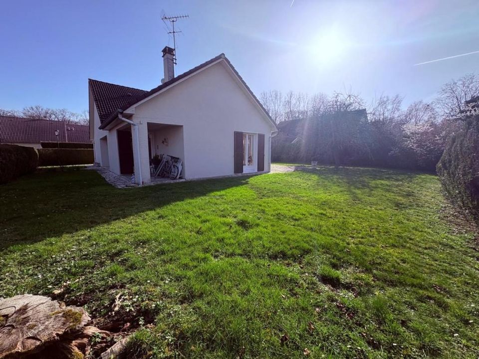 Villa i Ozoir-la-Ferrière, Seine-et-Marne - foto 1