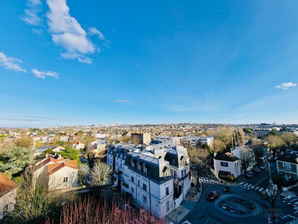 Lejlighed i Le Perreux-sur-Marne, Val-de-Marne - foto 1