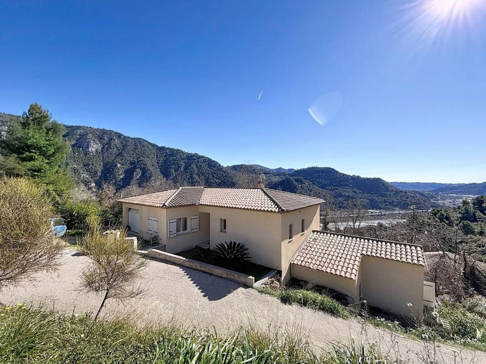Haus in Gilette, Alpes-Maritimes - Foto 1