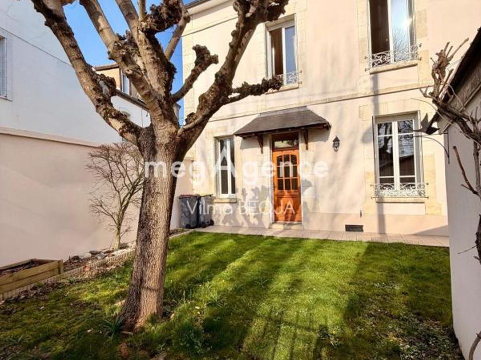 Villa i Sens, Yonne - foto 1