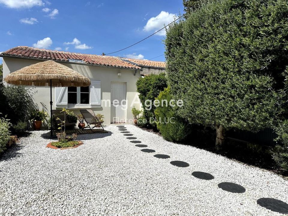 Villa i Saint-Jean-d'Angely, Charente-Maritime - bilde 2