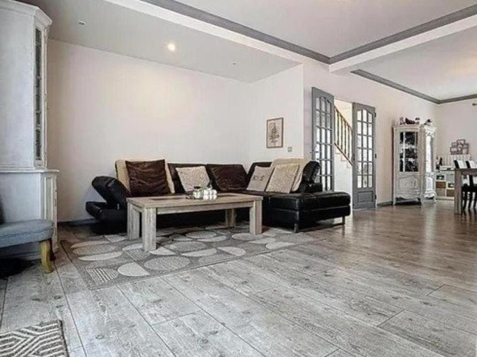 Bungalow i Bondy, Seine-Saint-Denis - foto 1