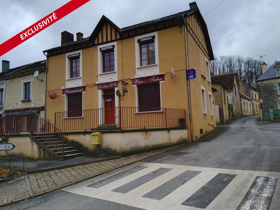 Erhvervsejendom i Saint-Mard-De-Reno, Orne - foto 1